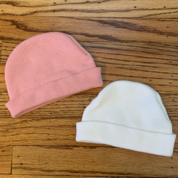 Set of 2 Penn State Infant Winter Beanies - Picture 2 of 3